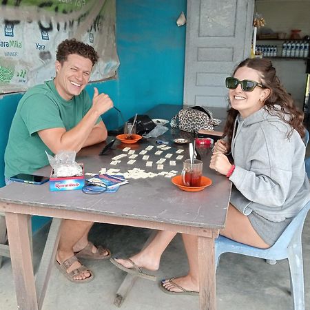 Vulkaan Homestay Berastagi Buitenkant foto
