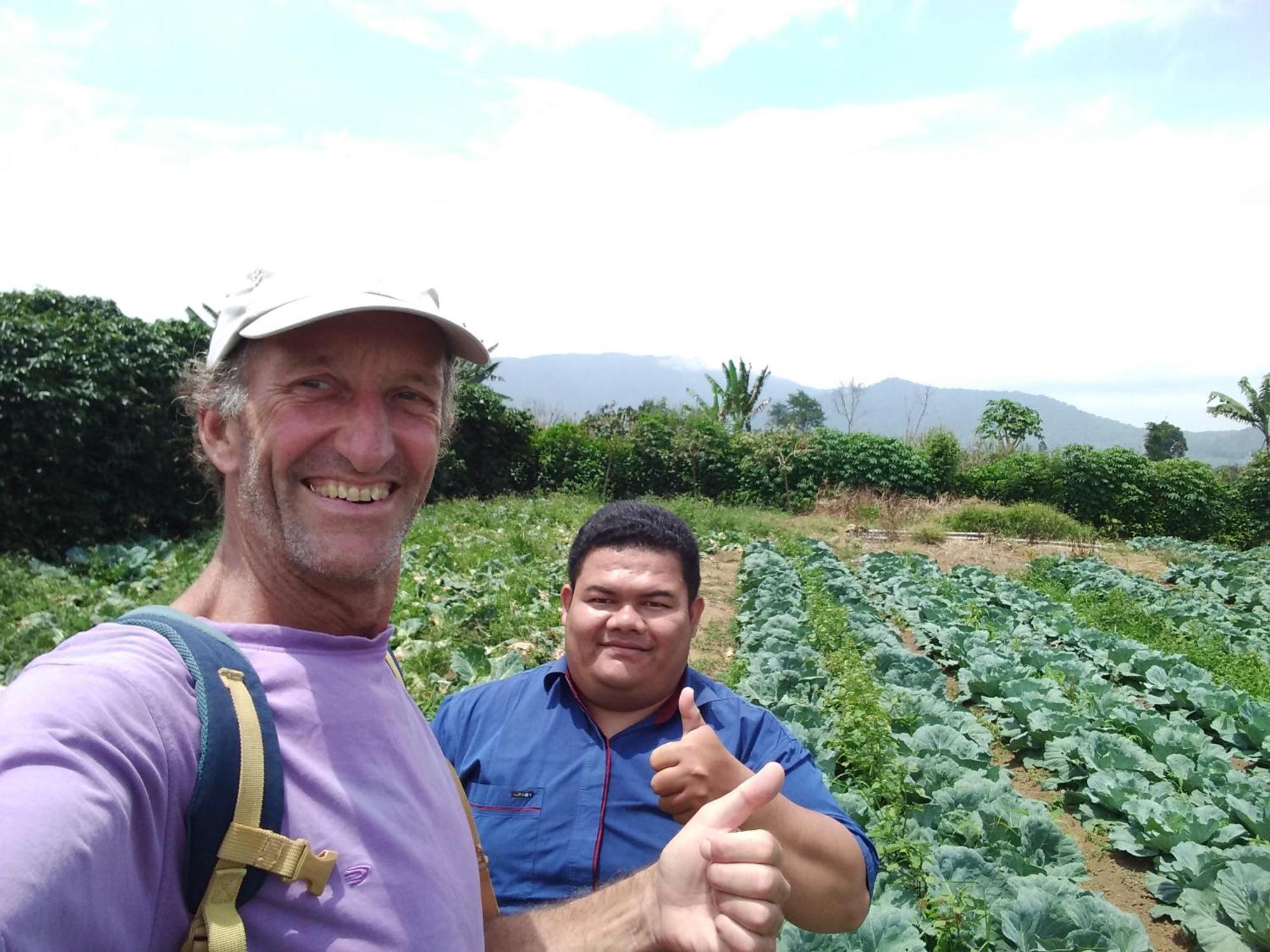 Vulkaan Homestay Berastagi Buitenkant foto