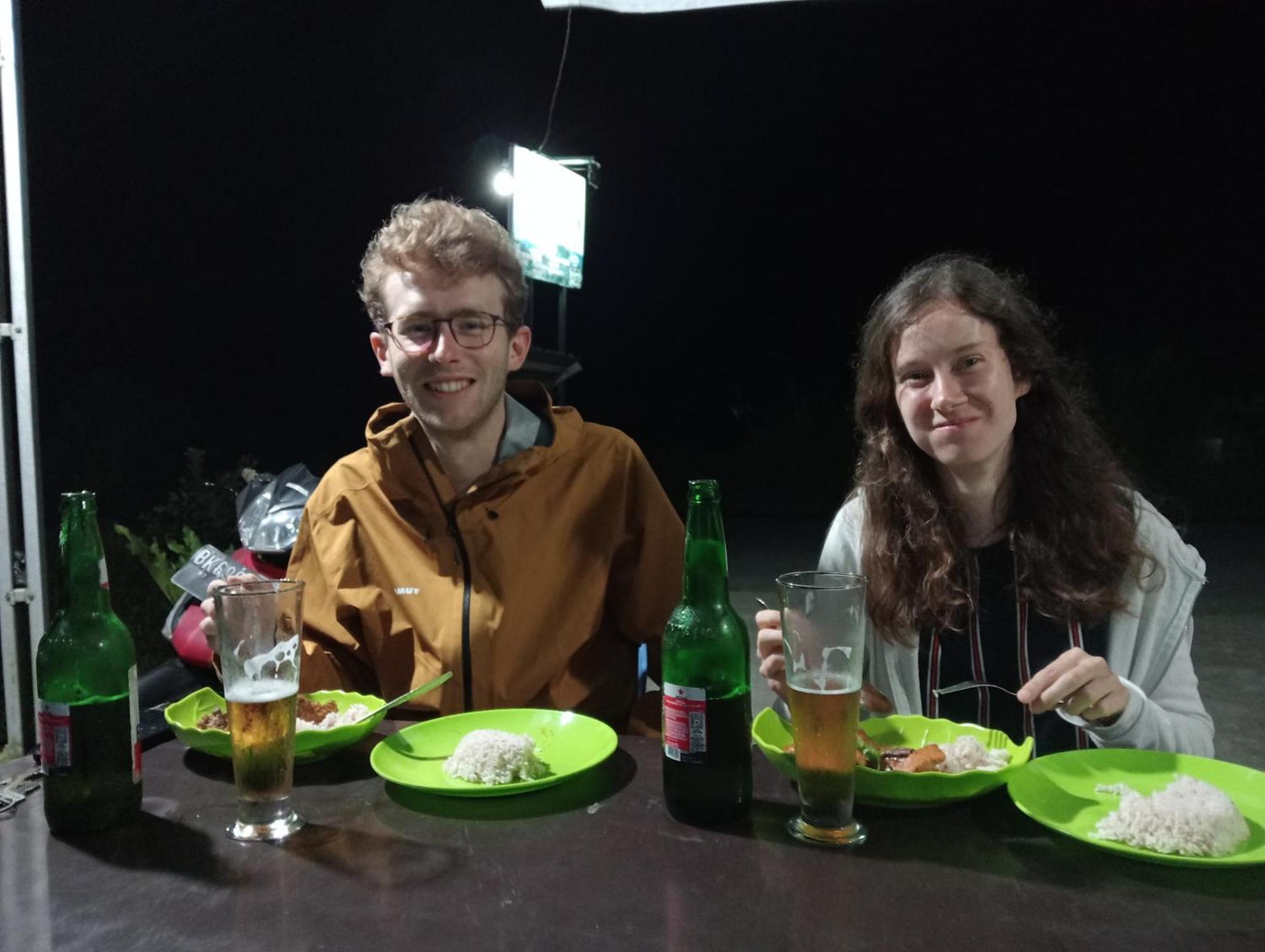 Vulkaan Homestay Berastagi Buitenkant foto